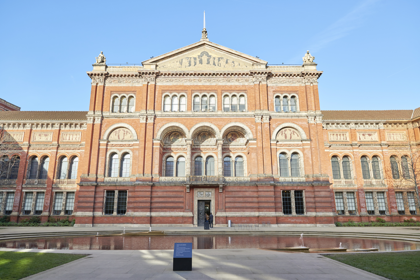 Victoria and Albert Museum
